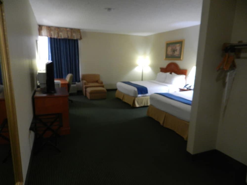 Holiday Inn Express Anderson I-85 - Exit 27- Highway 81 By Ihg Экстерьер фото