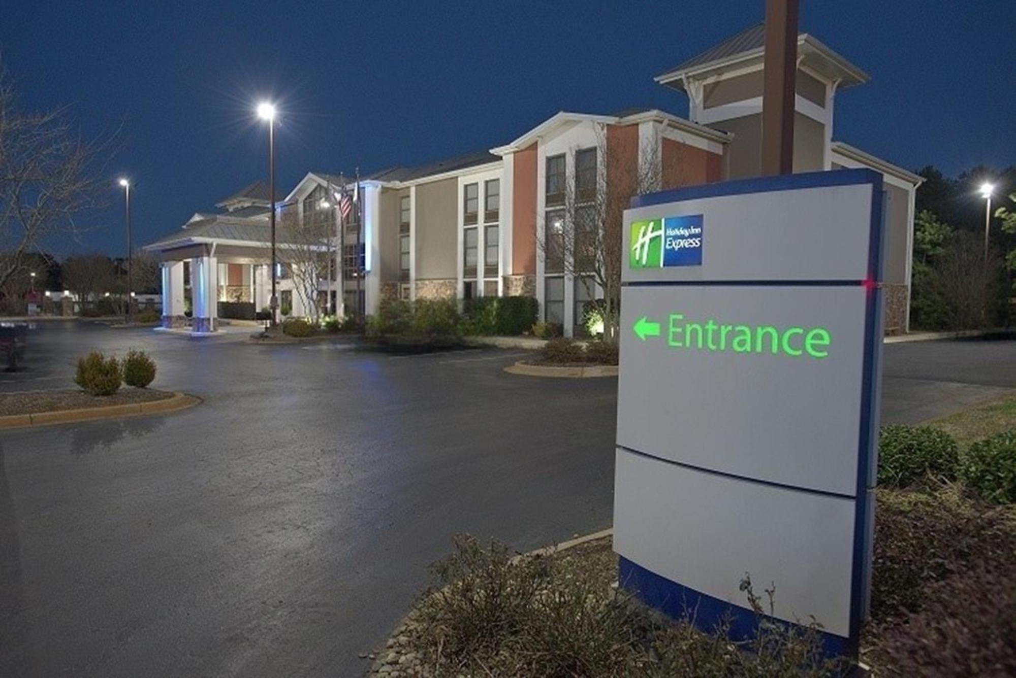 Holiday Inn Express Anderson I-85 - Exit 27- Highway 81 By Ihg Экстерьер фото