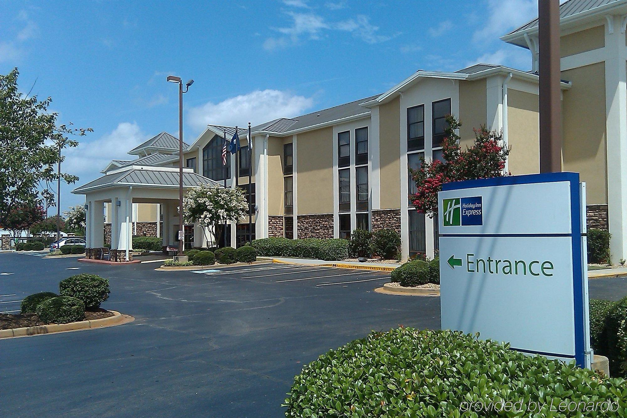 Holiday Inn Express Anderson I-85 - Exit 27- Highway 81 By Ihg Экстерьер фото