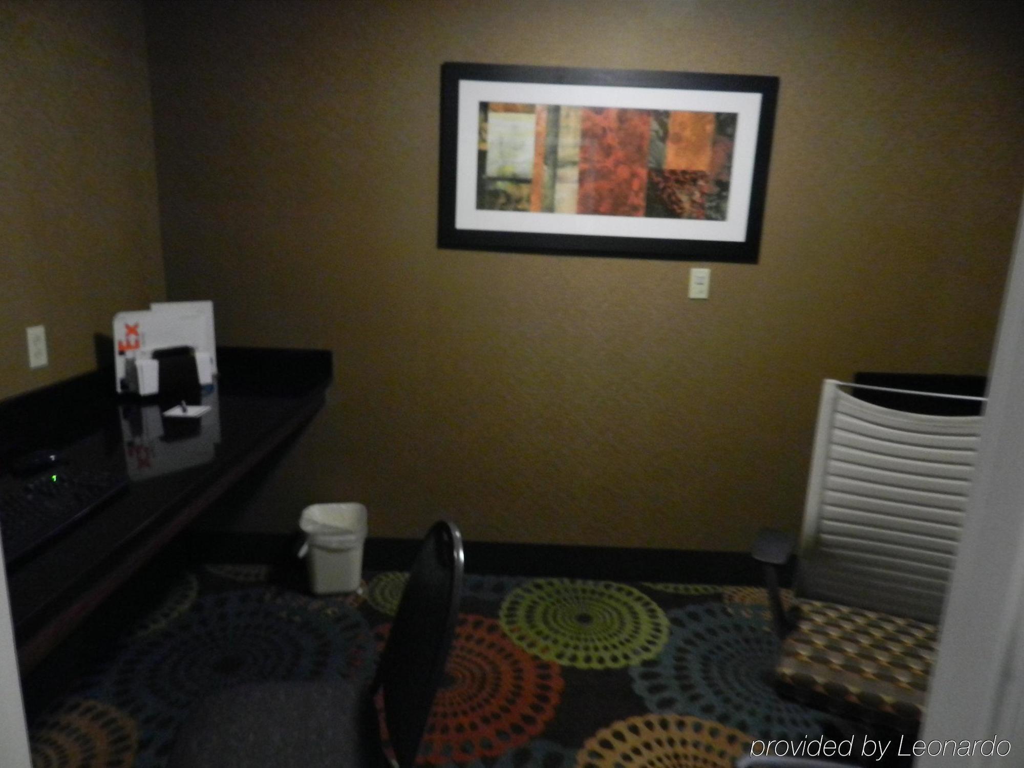 Holiday Inn Express Anderson I-85 - Exit 27- Highway 81 By Ihg Интерьер фото