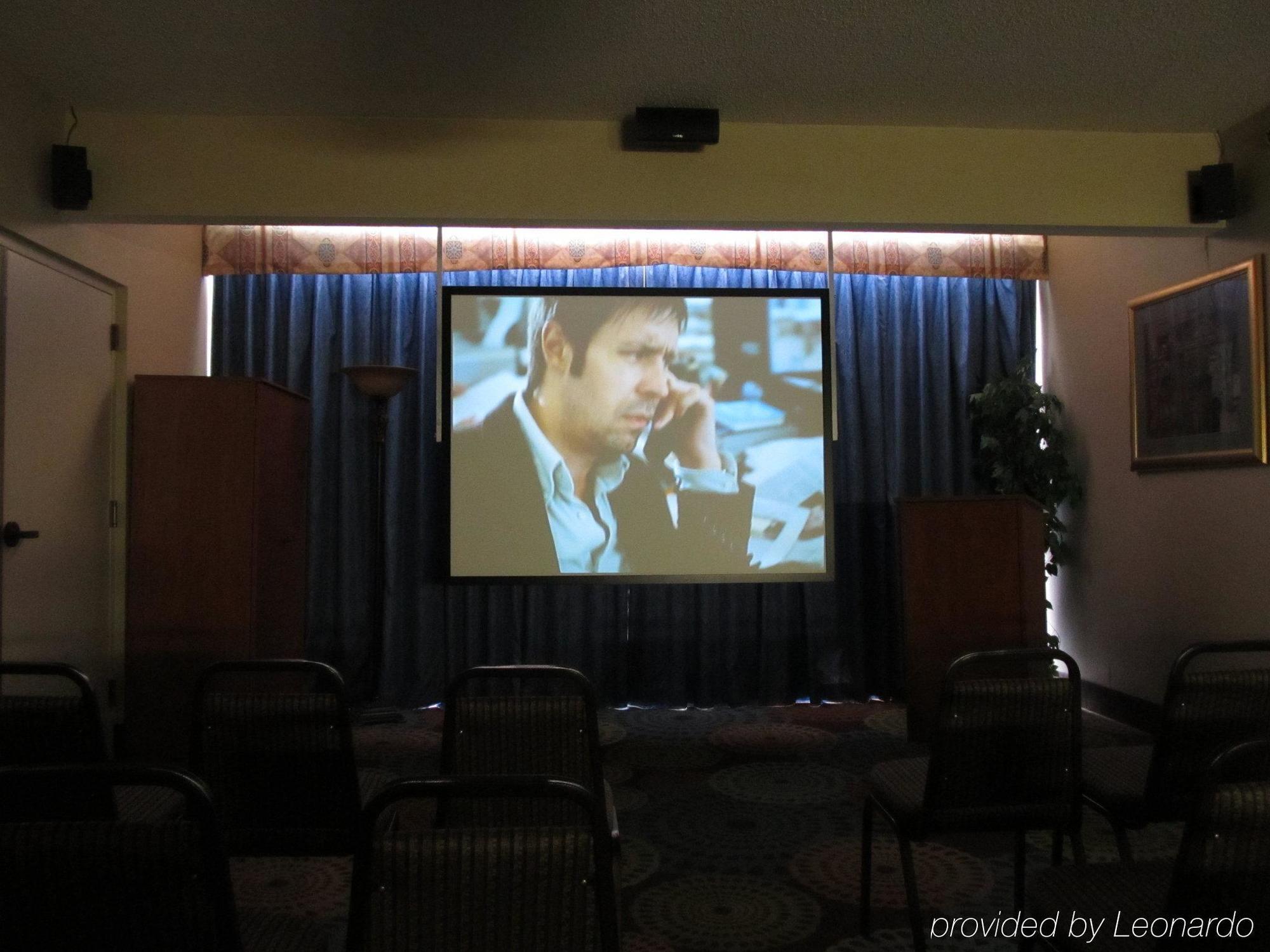 Holiday Inn Express Anderson I-85 - Exit 27- Highway 81 By Ihg Бизнес фото