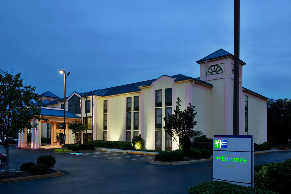 Holiday Inn Express Anderson I-85 - Exit 27- Highway 81 By Ihg Экстерьер фото