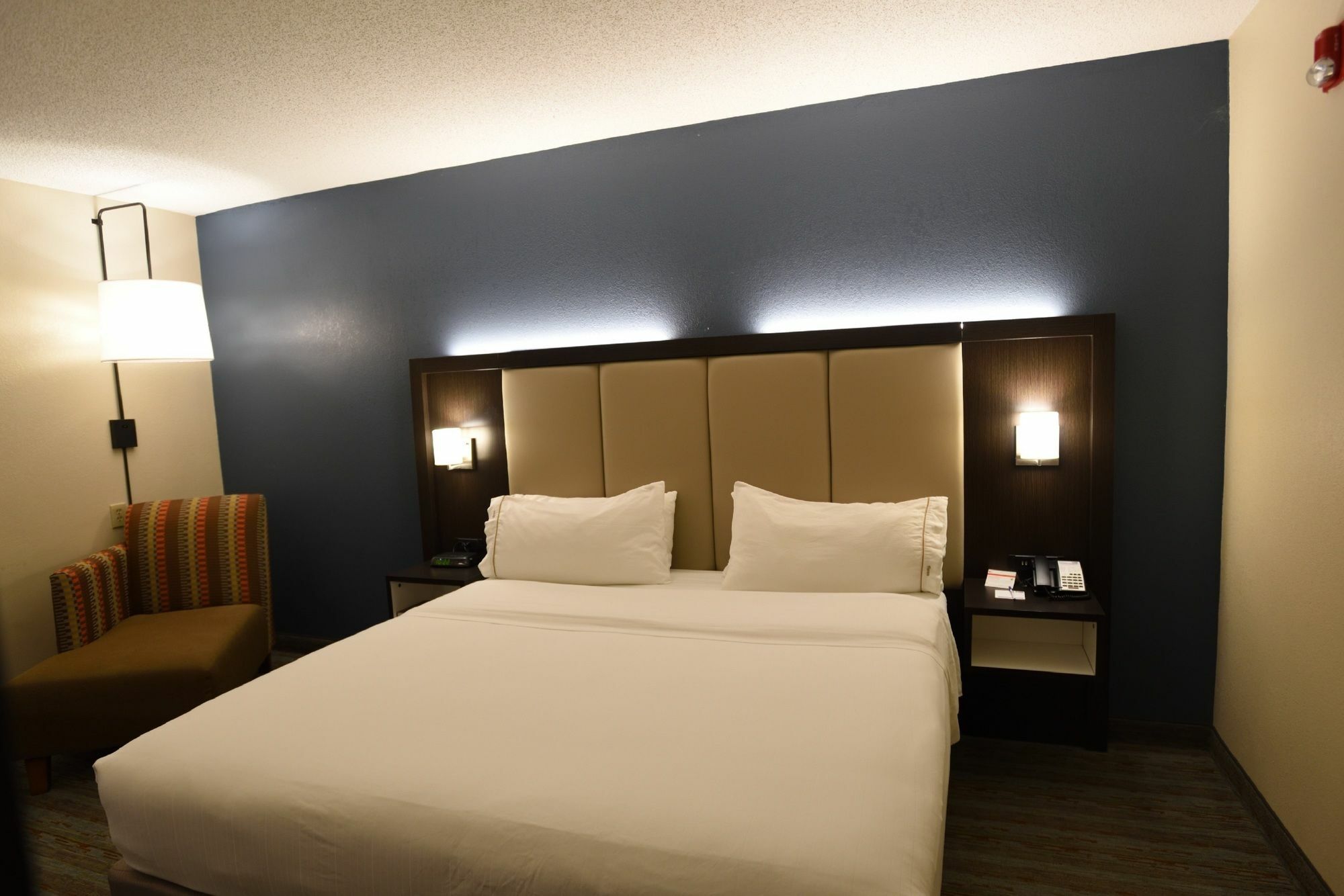 Holiday Inn Express Anderson I-85 - Exit 27- Highway 81 By Ihg Экстерьер фото