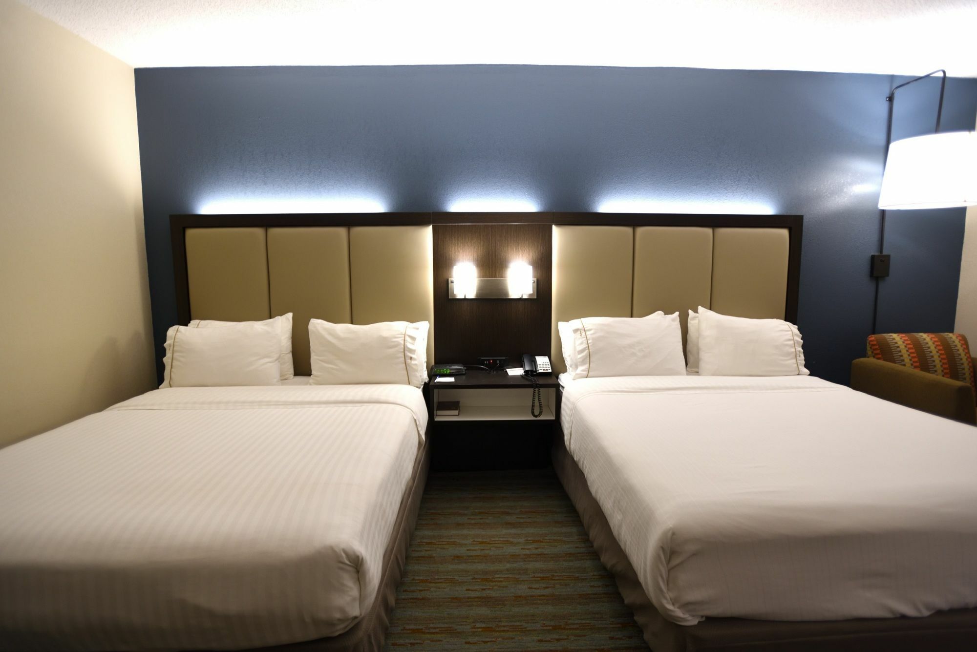 Holiday Inn Express Anderson I-85 - Exit 27- Highway 81 By Ihg Экстерьер фото